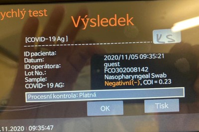 Vlastní testy a testovací přístroj