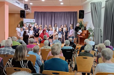 Pěvecké vystoupení dětí ze ZŠ Švermova a MŠ Stromovka
