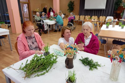 Velikonoční tvoření s dobrovolníky z NADACE PRECIOSA březen 2024
