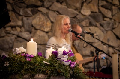 Adventní čas s kapelou TAKHRAJ