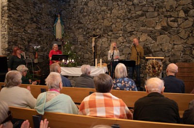 Adventní čas s kapelou TAKHRAJ