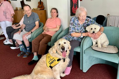 Canisterapie - září a říjen