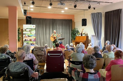 Hudební recitál paní Špačkové o Českém Ráji - srpen