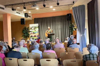 Hudební recitál paní Špačkové o Českém Ráji - srpen