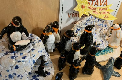 Originální betlém pro tučňáky