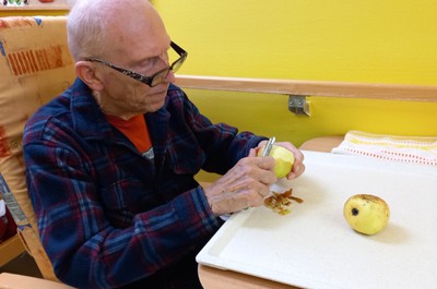 Pečení jablečného závinu C3