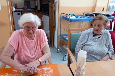 Pečení perníčků A4