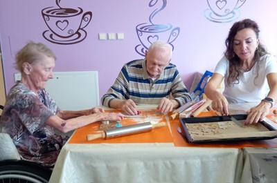 Pečení perníčků B4