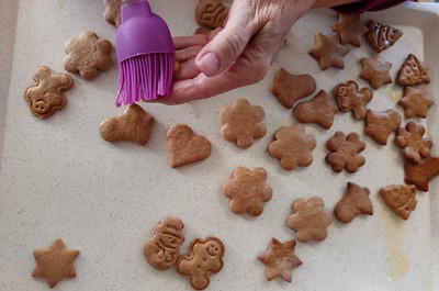 Pečení perníčků B4