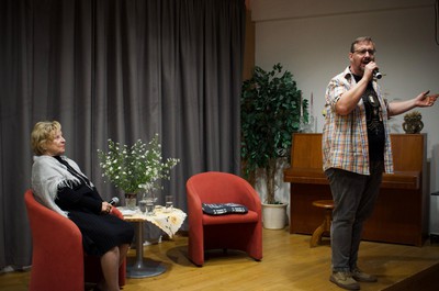 Pořad s Libuší Švormovou a Šimonem Pečenkou