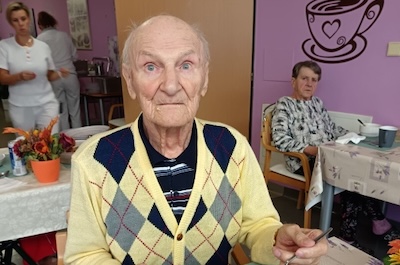 Svatomartinský oběd - pečené husí stehno, knedlík a červené zelí