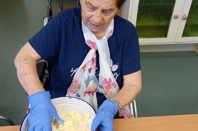 Švestkový koláč - září