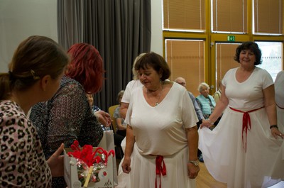 Taneční terapie s Petrem Veletou a taneční skupinou seniorek z Kontaktu Liberec