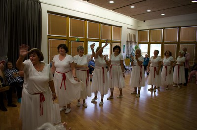 Taneční terapie s Petrem Veletou a taneční skupinou seniorek z Kontaktu Liberec
