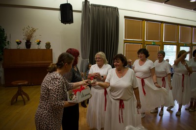 Taneční terapie s Petrem Veletou a taneční skupinou seniorek z Kontaktu Liberec