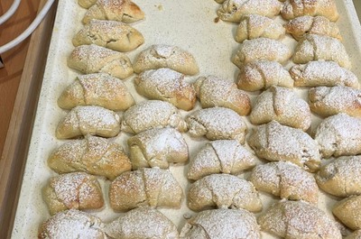 Tradice - pečení Svatomartinských rohlíčků