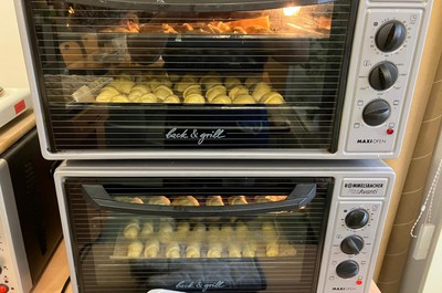 Tradice - pečení Svatomartinských rohlíčků