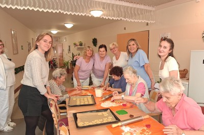 Vůně lineckého cukroví na domě Bára, 2.patro