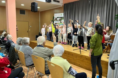 Vystoupení dětí z MŠ Ostašov