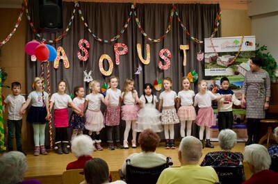 Zpívání s dětmi ze ZŠ Česká v Liberci
